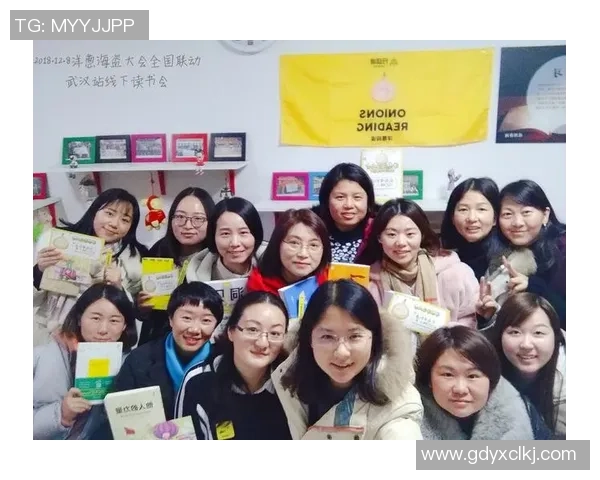 武汉网球队与南京网球队赛后复盘团队协作的成功与不足分析